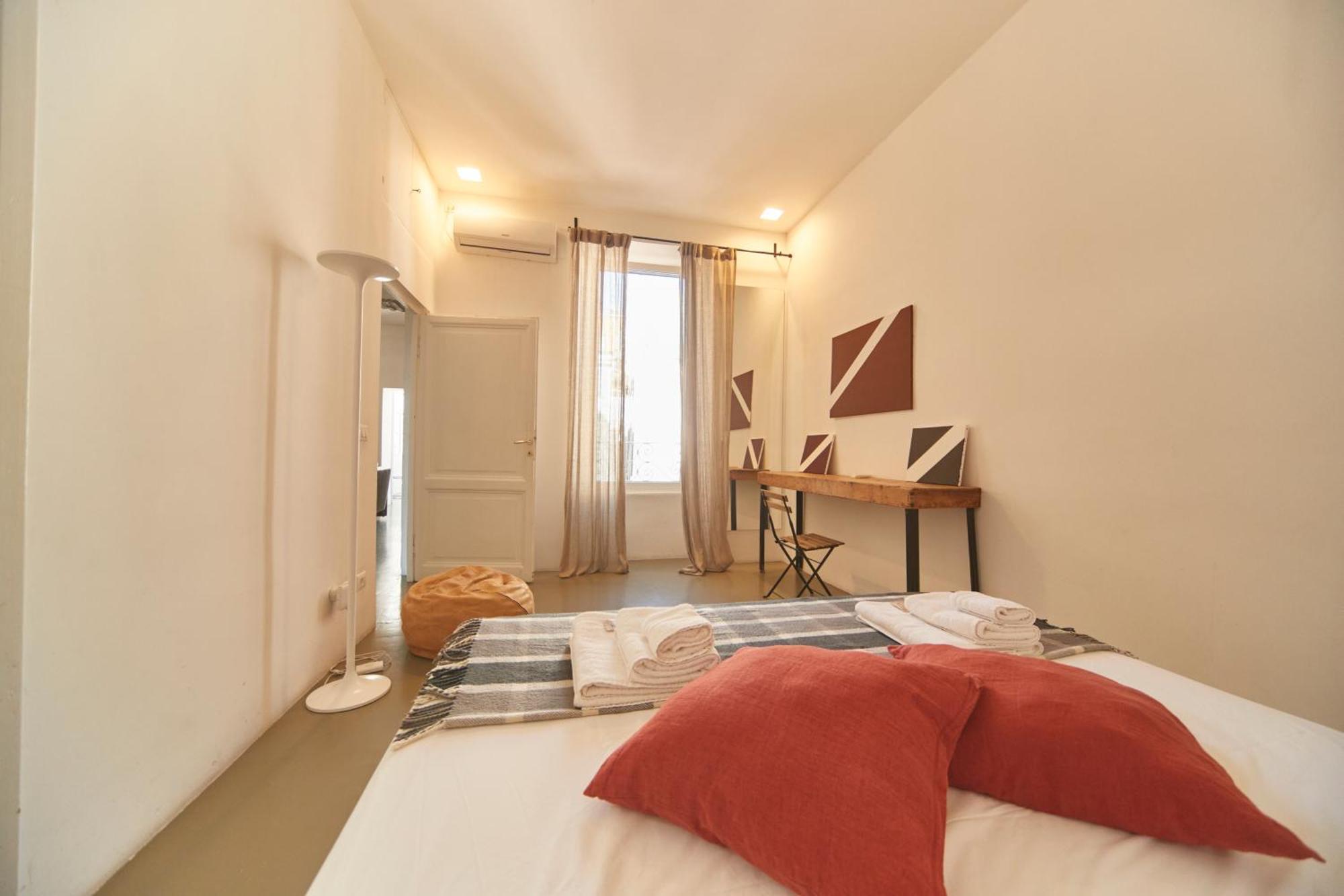 Apartamento Stazione Termini 300 Mq Con 4 Vista E Idromassaggio *